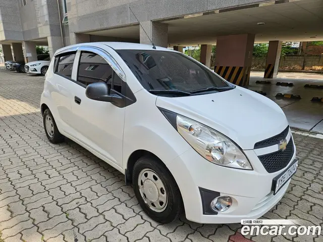 Chevrolet Spark 2012 1.0 автомат (гидро), миниатюра 3