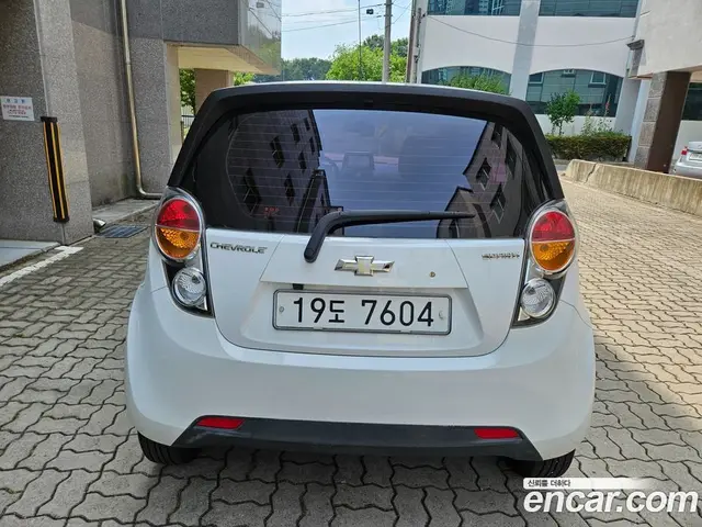Chevrolet Spark 2012 1.0 автомат (гидро), миниатюра 4