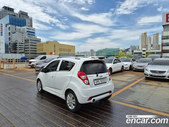 Chevrolet Spark 2014 1.0 автомат (гидро), миниатюра 2