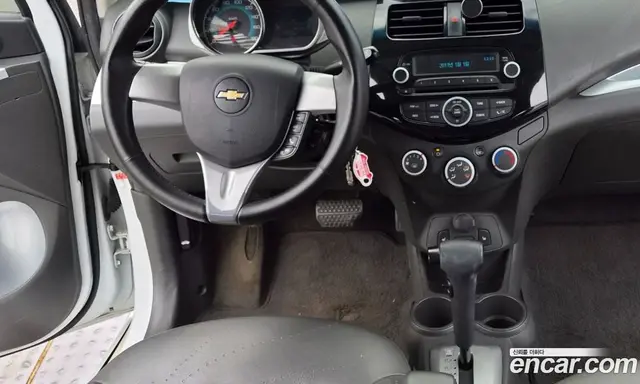Chevrolet Spark 2014 1.0 автомат (гидро), миниатюра 9