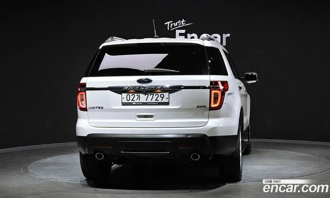 Ford Explorer 2014 3.5 автомат (гидро), фото 4 Ford Explorer 2014 3.5 автомат (гидро), фото 4