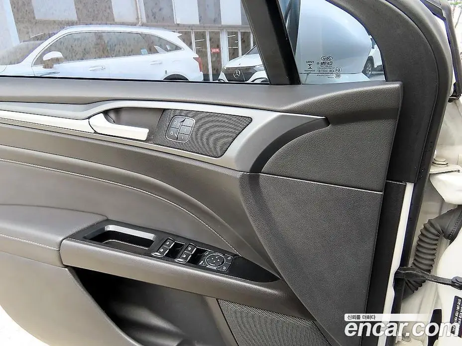Ford Mondeo 2016 2.0 автомат (гидро), фото 13