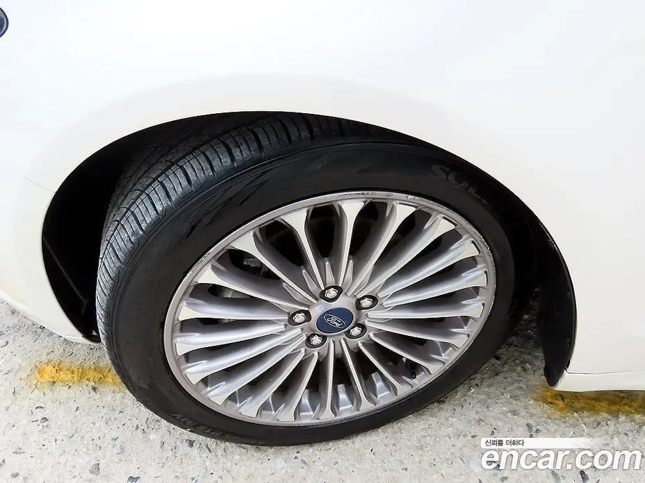 Ford Mondeo 2016 2.0 автомат (гидро), фото 19