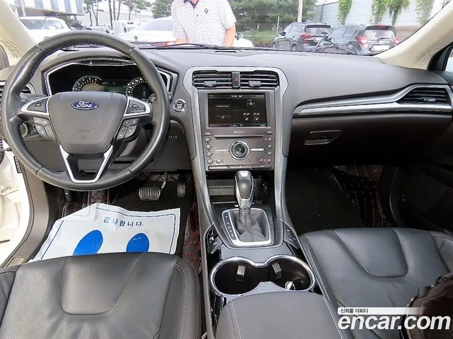 Ford Mondeo 2016 2.0 автомат (гидро), фото 7