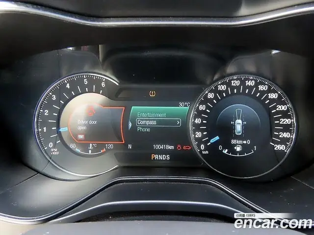 Ford Mondeo 2016 2.0 автомат (гидро), миниатюра 9