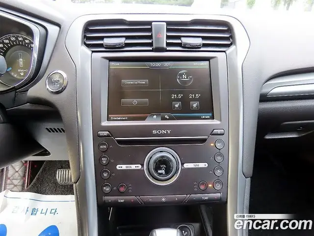 Ford Mondeo 2016 2.0 автомат (гидро), миниатюра 10