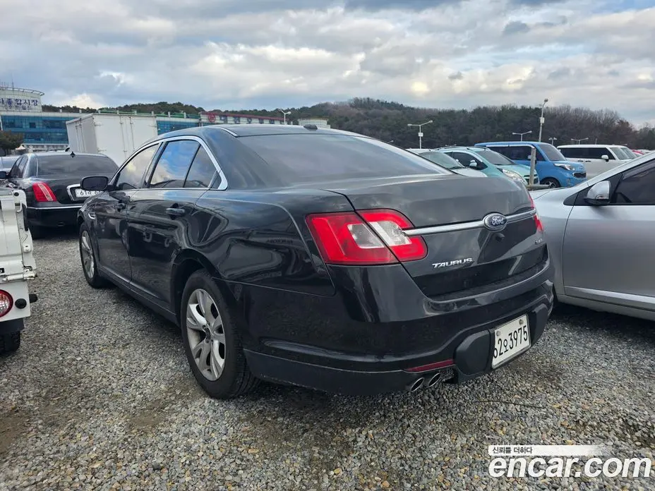 Ford Taurus 2010 3.5 автомат (гидро), фото 3 Ford Taurus 2010 3.5 автомат (гидро), фото 3