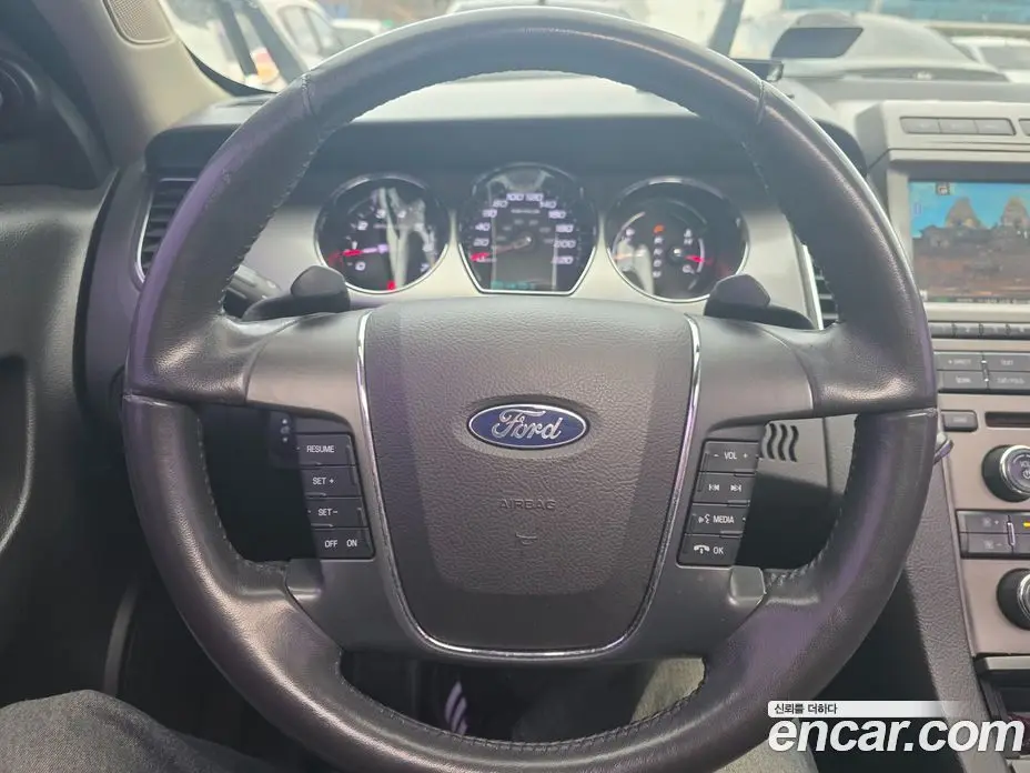 Ford Taurus 2010 3.5 автомат (гидро), фото 9 Ford Taurus 2010 3.5 автомат (гидро), фото 9