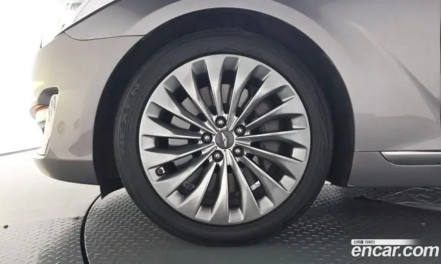 Genesis EQ900 2016 3.8 автомат (гидро), миниатюра 4