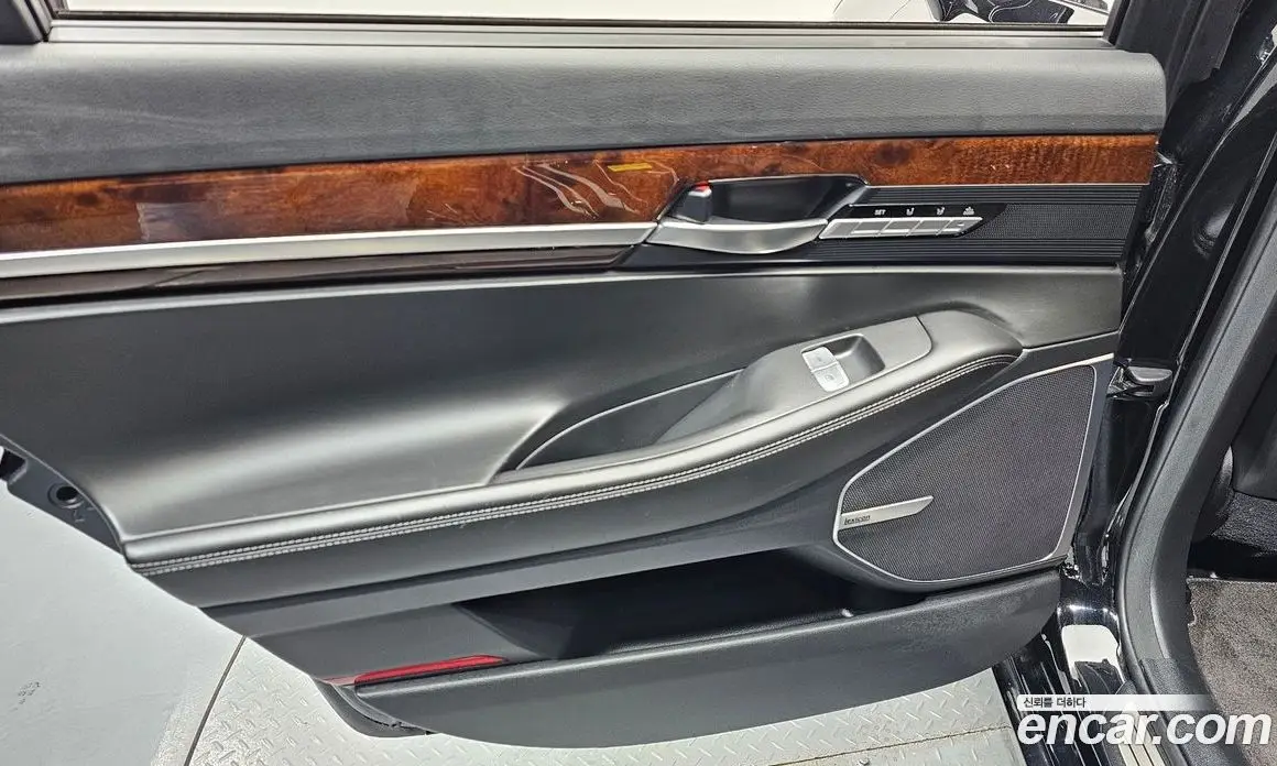 Genesis EQ900 2016 3.8 автомат (гидро), фото 14