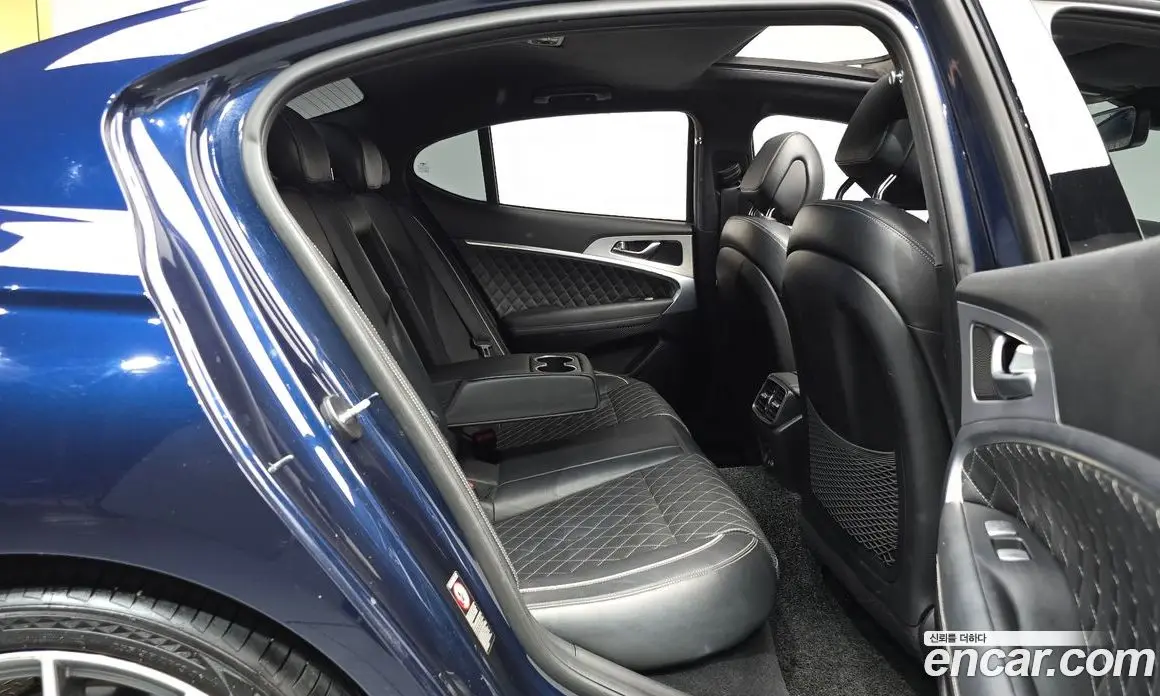 Genesis G70 2017 3.3 автомат (гидро), фото 12