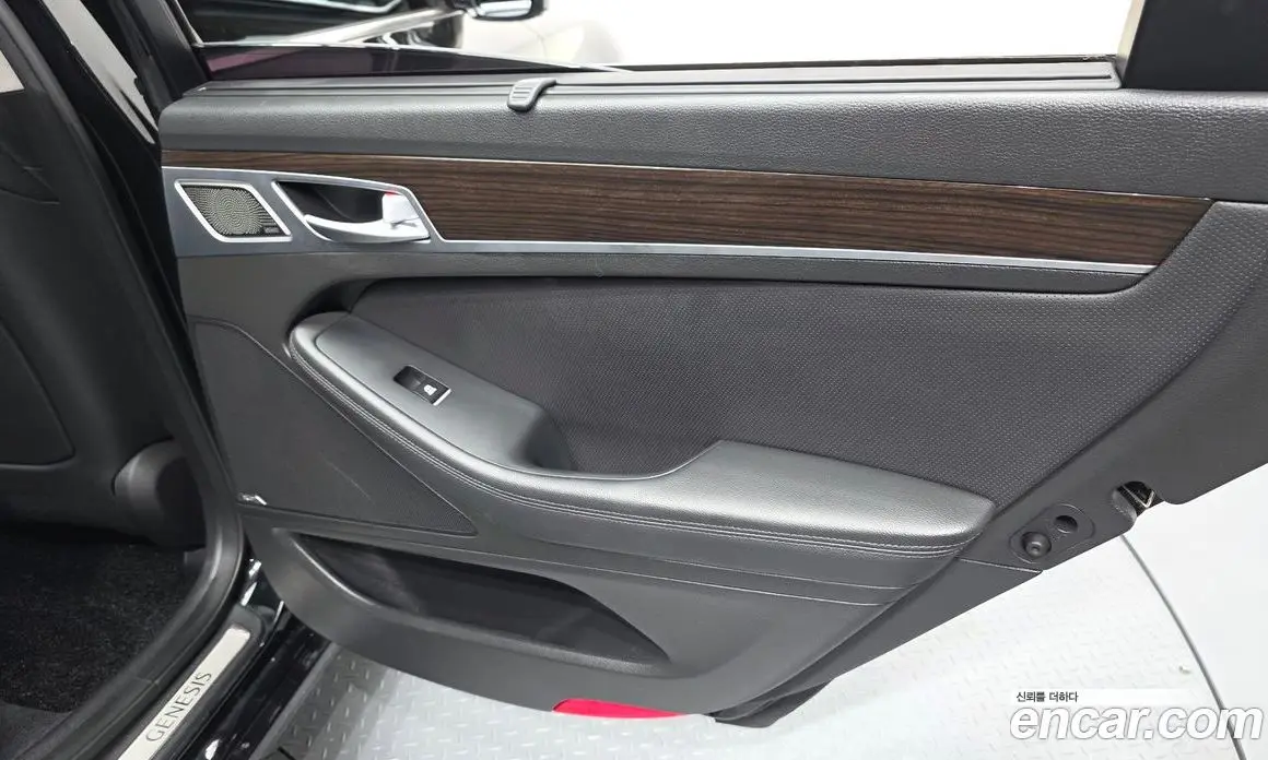 Genesis G80 2016 3.3 автомат (гидро), фото 15