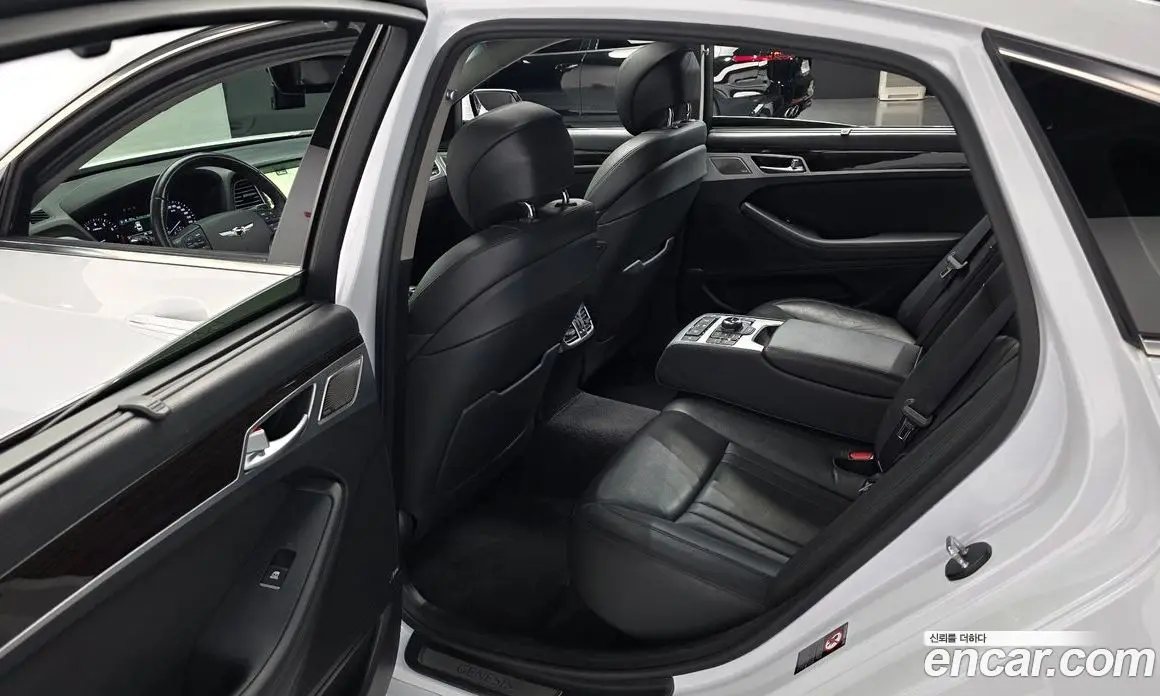 Genesis G80 2016 3.3 автомат (гидро), фото 18