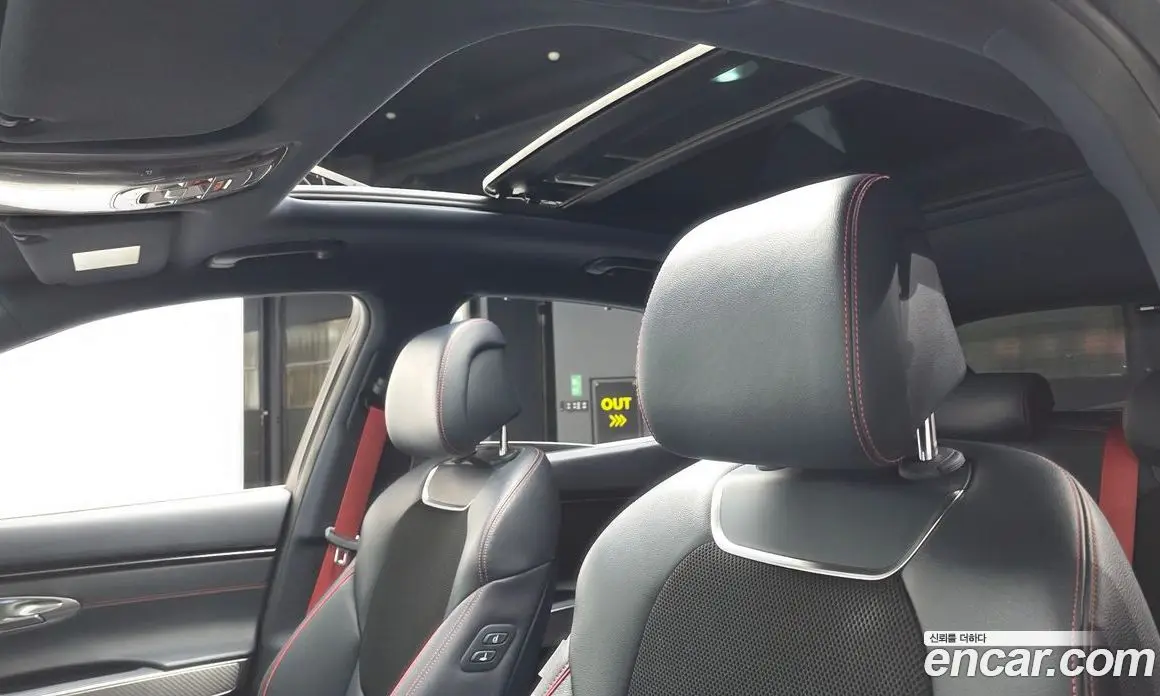 Genesis GV70 2022 2.5 автомат (гидро), фото 18
