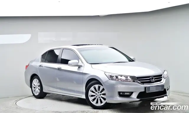 Honda Accord 2015 2.4 автомат (гидро), миниатюра 3