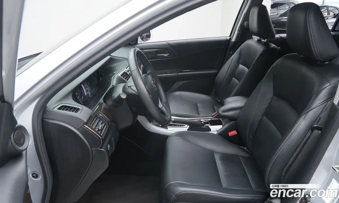 Honda Accord 2015 2.4 автомат (гидро), фото 10