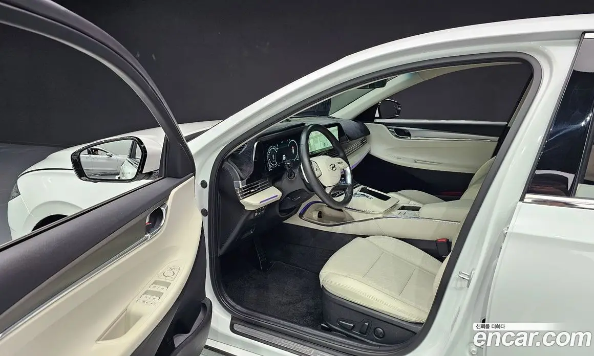 Hyundai Grandeur 2021 2.5 автомат (гидро), фото 10