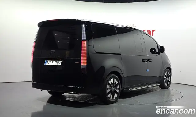 Hyundai Staria 2025 2.2 автомат (гидро), миниатюра 2