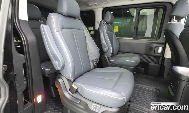 Hyundai Staria 2025 2.2 автомат (гидро), миниатюра 12