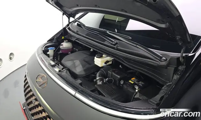 Hyundai Staria 2025 2.2 автомат (гидро), миниатюра 6
