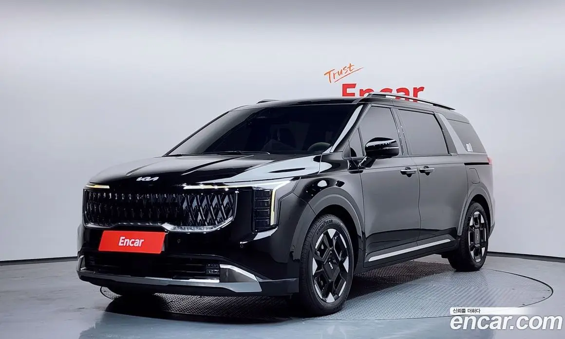 Kia Carnival 2023 2.2 автомат (гидро), фото 1 Kia Carnival 2023 2.2 автомат (гидро), фото 1