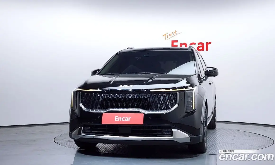 Kia Carnival 2023 2.2 автомат (гидро), фото 3 Kia Carnival 2023 2.2 автомат (гидро), фото 3