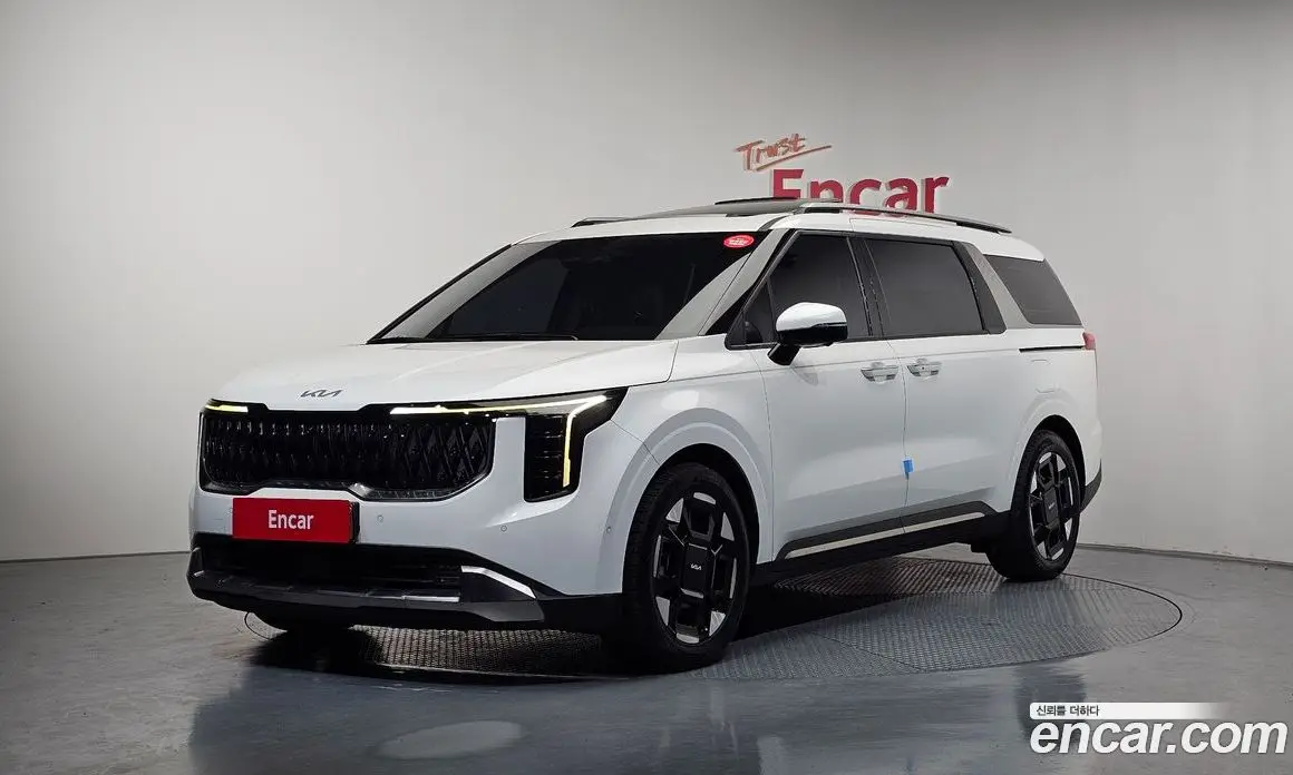 Kia Carnival 2024 2.2 автомат (гидро), фото 1 Kia Carnival 2024 2.2 автомат (гидро), фото 1