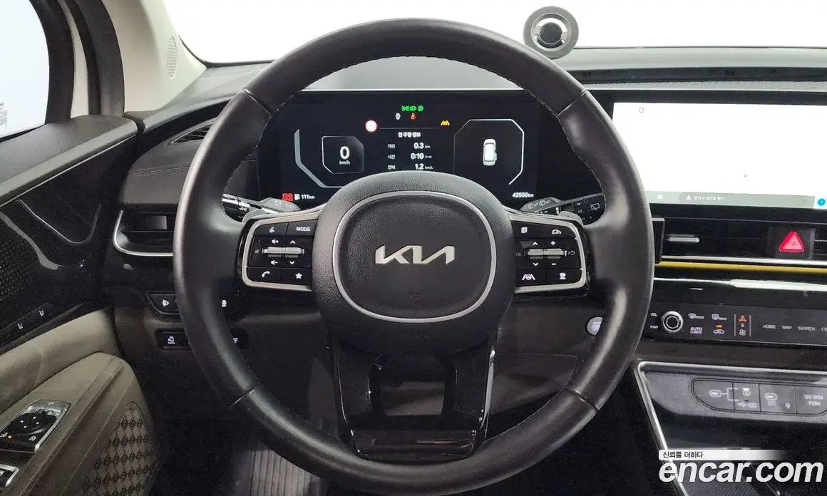 Kia Carnival 2024 2.2 автомат (гидро), фото 12 Kia Carnival 2024 2.2 автомат (гидро), фото 12