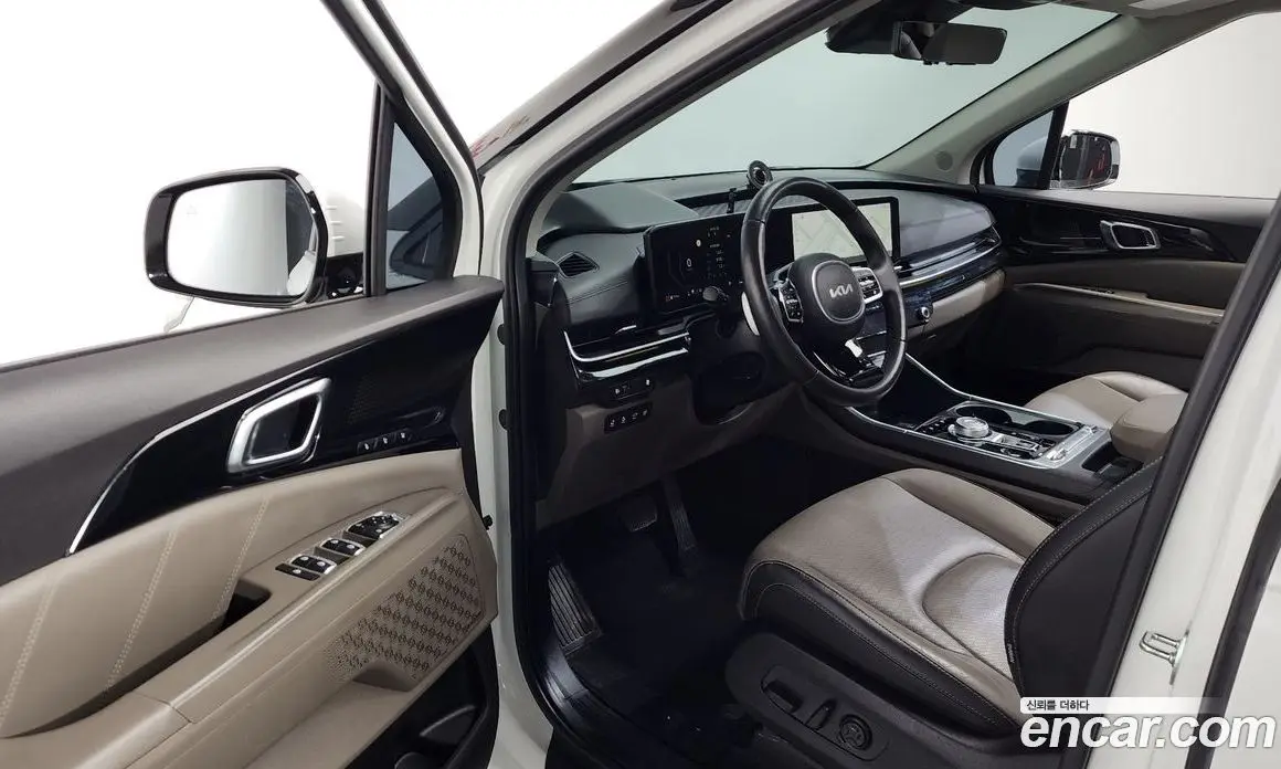 Kia Carnival 2024 2.2 автомат (гидро), фото 10 Kia Carnival 2024 2.2 автомат (гидро), фото 10