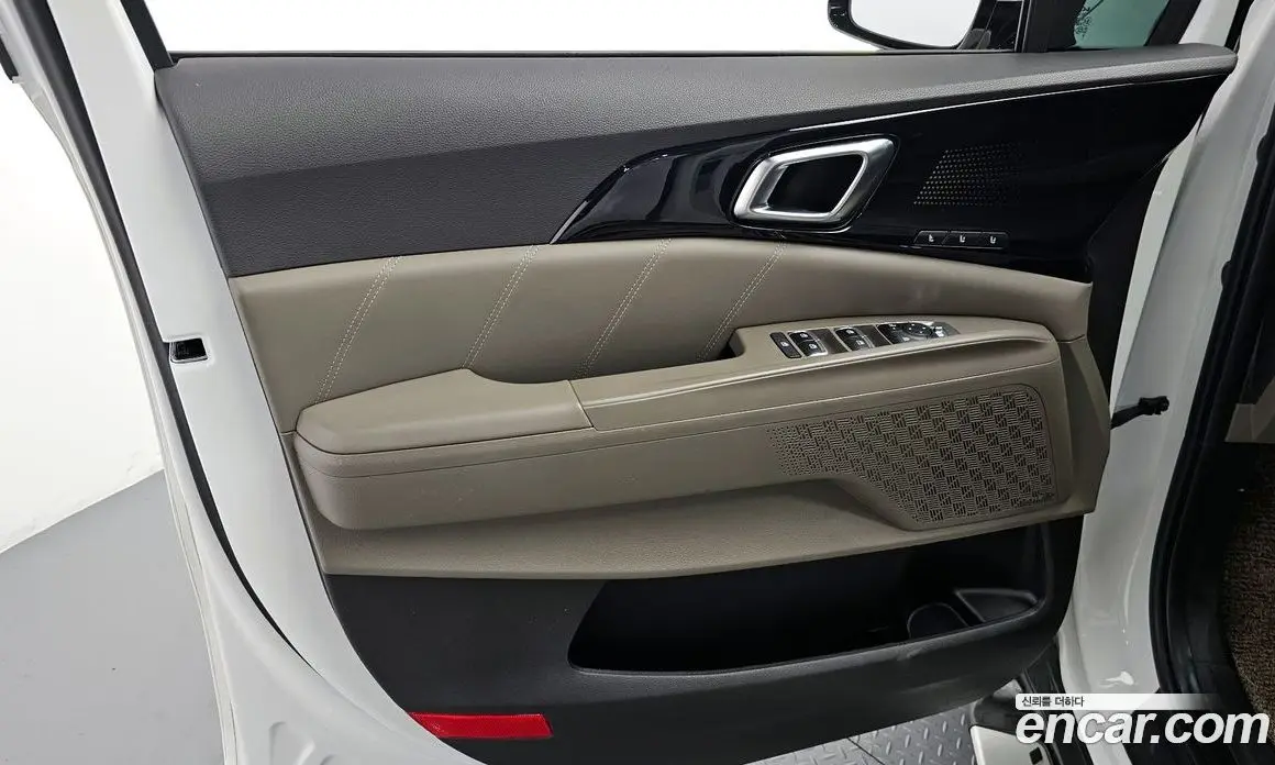 Kia Carnival 2024 2.2 автомат (гидро), фото 14