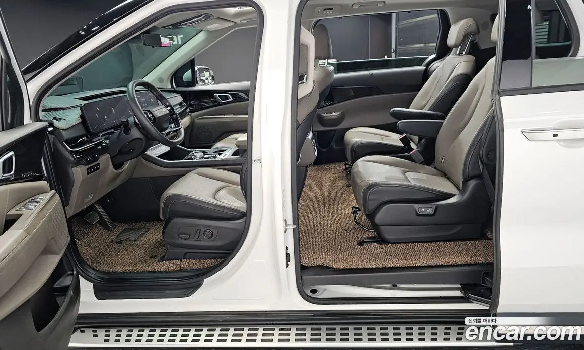 Kia Carnival 2024 2.2 автомат (гидро), фото 17