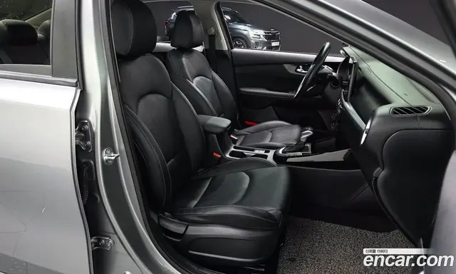 Kia K3 2023 1.6 автомат (гидро), миниатюра 11