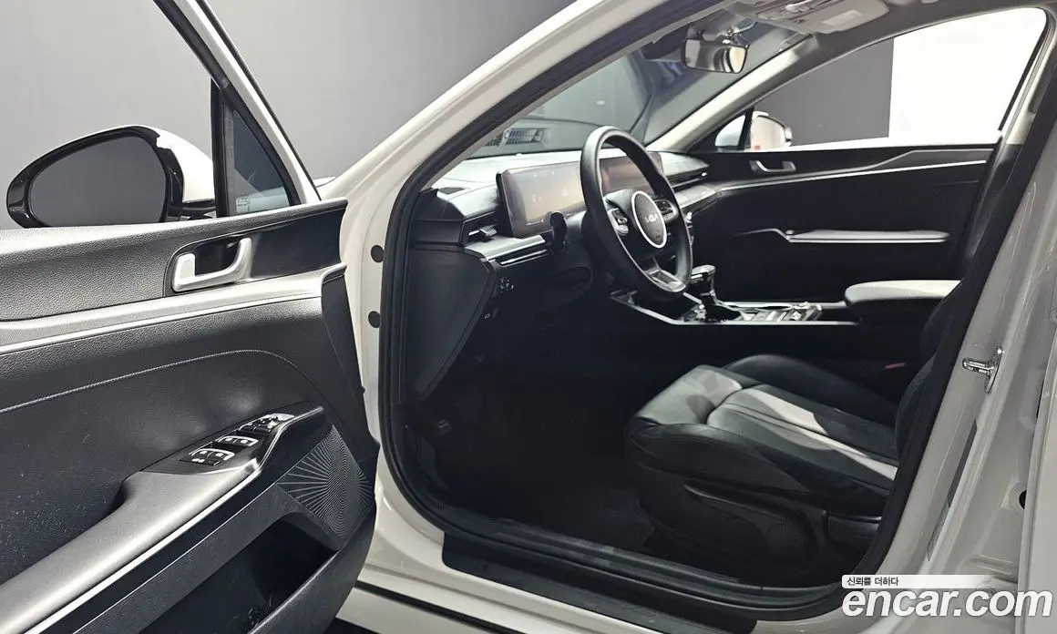 Kia K5 (Optima) 2023 2.0 автомат (гидро), фото 13