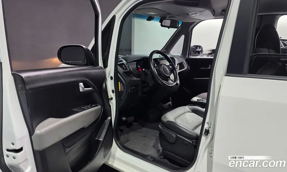 Kia Ray 2018 1.0 автомат (гидро), фото 13