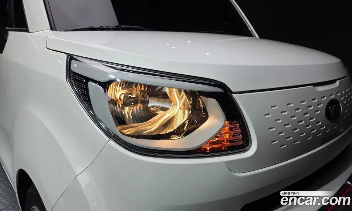 Kia Ray 2018 1.0 автомат (гидро), фото 8