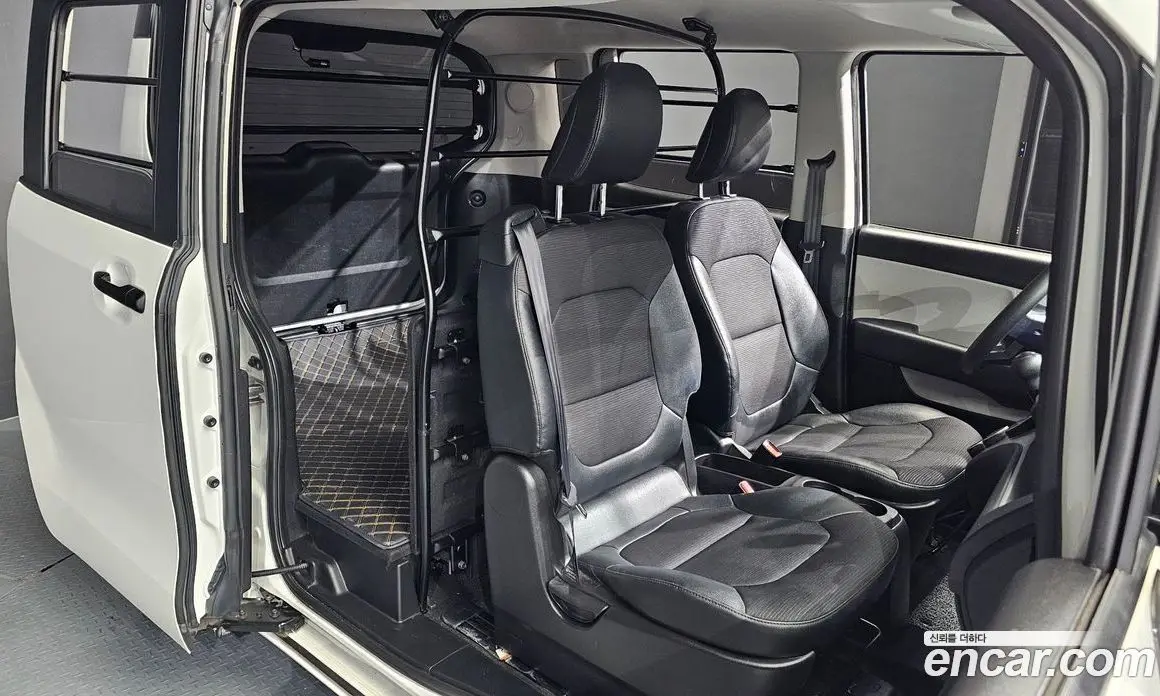Kia Ray 2022 1.0 автомат (гидро), фото 16