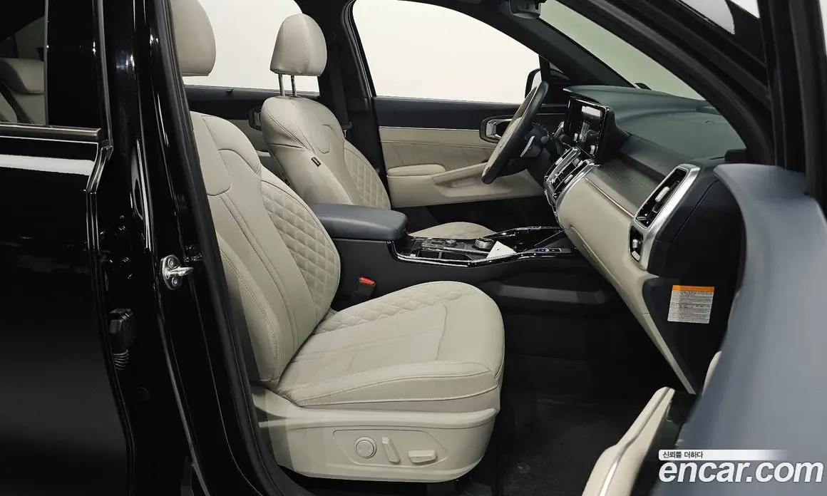 Kia Sorento 2023 1.6 автомат (гидро), фото 13