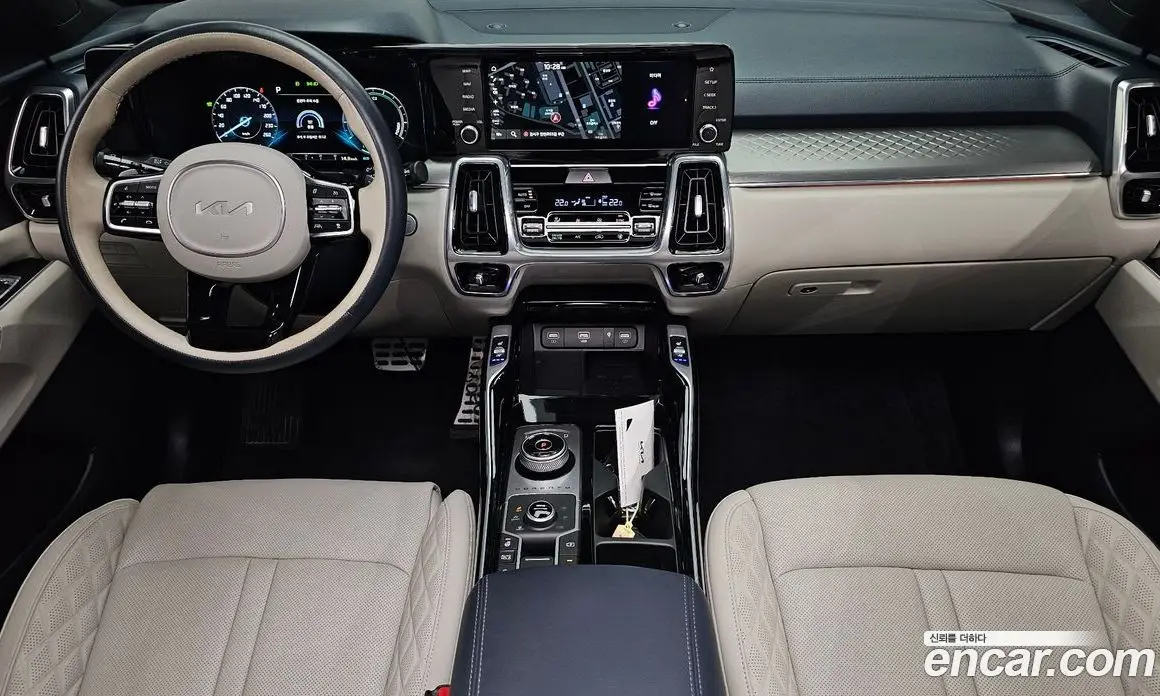 Kia Sorento 2023 1.6 автомат (гидро), фото 10