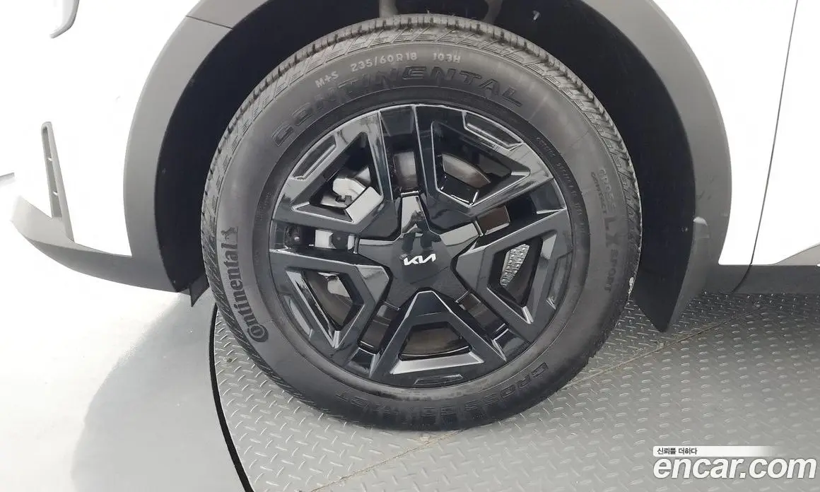 Kia Sorento 2024 1.6 автомат (гидро), фото 4