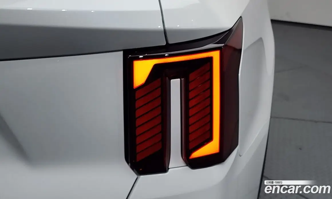Kia Sorento 2024 1.6 автомат (гидро), фото 8