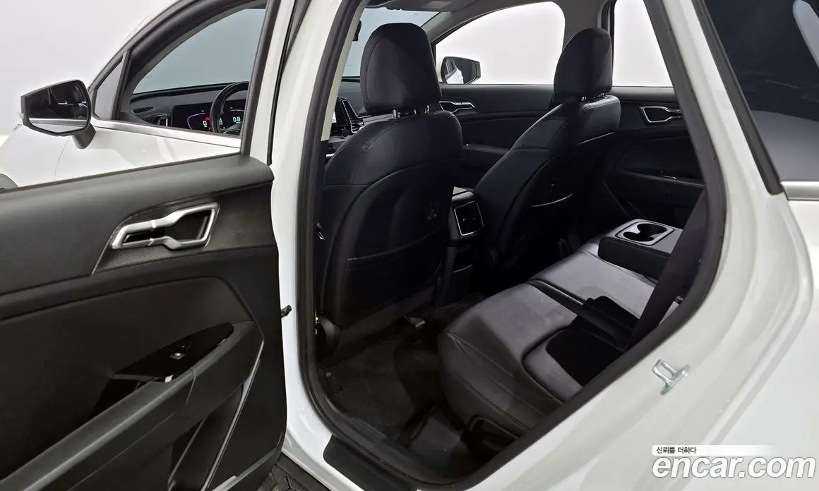 Kia Sportage 2022 2.0 автомат (гидро), фото 12