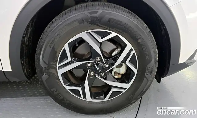 Kia Sportage 2022 2.0 автомат (гидро), миниатюра 5