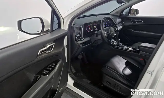 Kia Sportage 2022 2.0 автомат (гидро), миниатюра 10