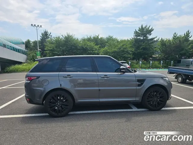Land Rover Range Rover Sport 2016 5.0 автомат (гидро), миниатюра 4