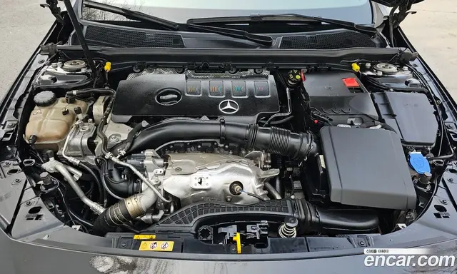 Mercedes-Benz A-Class 2020 2.0 автомат (гидро), миниатюра 6