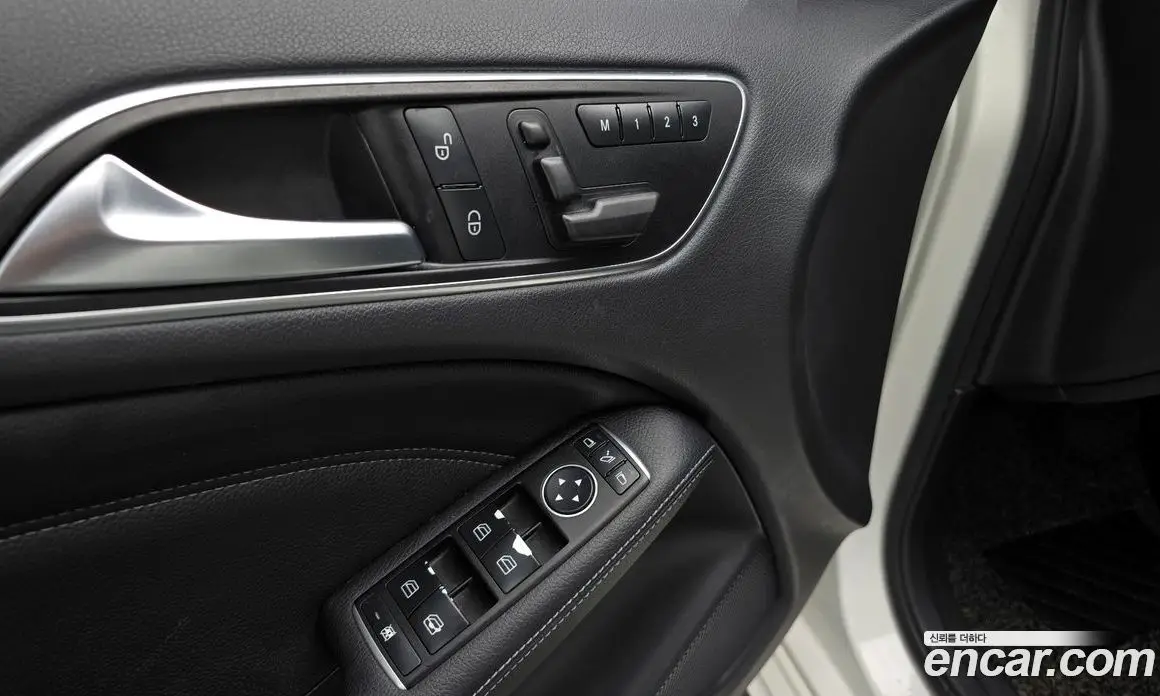 Mercedes-Benz B-Class 2014 1.8 автомат (гидро), фото 17