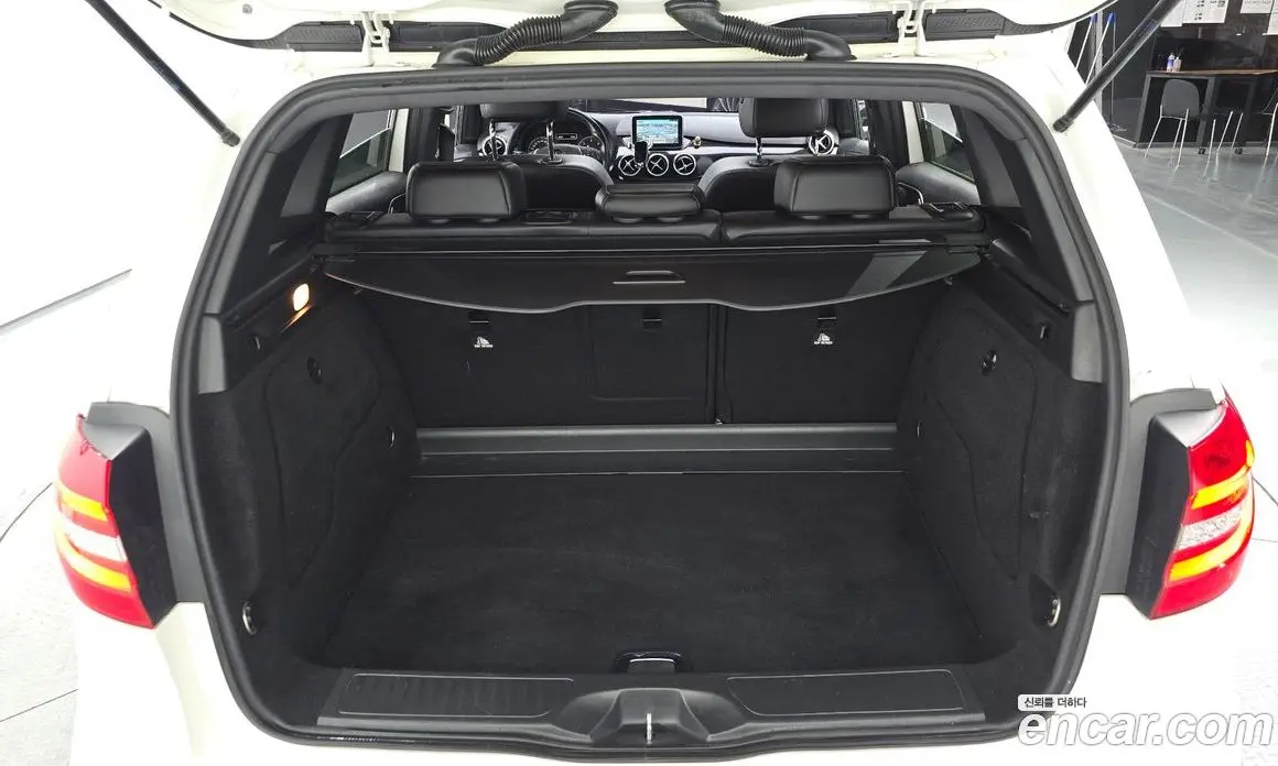 Mercedes-Benz B-Class 2014 1.8 автомат (гидро), фото 20
