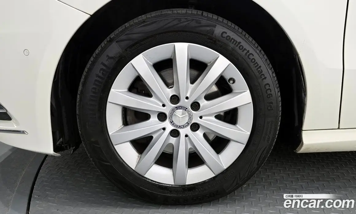 Mercedes-Benz B-Class 2014 1.8 автомат (гидро), фото 5