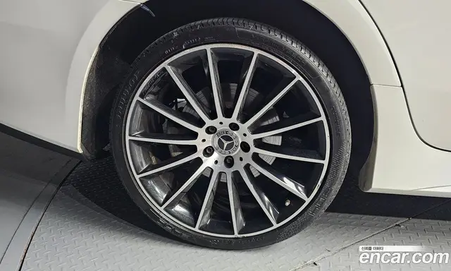 Mercedes-Benz CLS-Class 2018 2.9 автомат (гидро), миниатюра 7