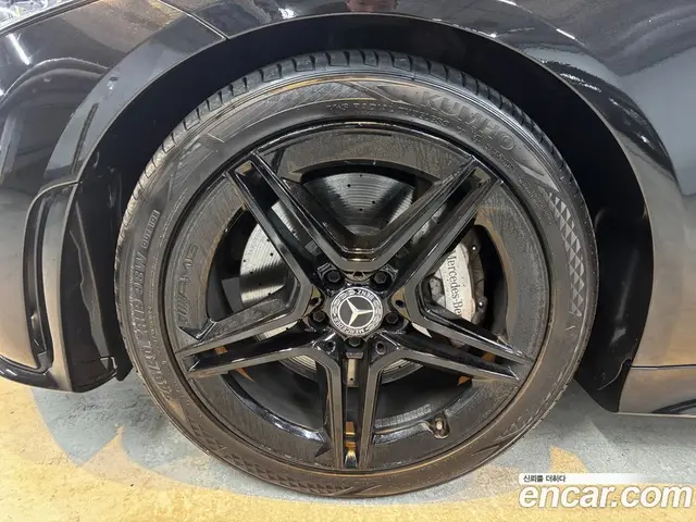 Mercedes-Benz CLS-Class 2019 1.9 автомат (гидро), миниатюра 5
